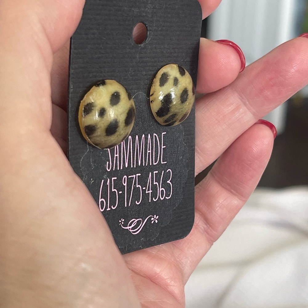 Leopard Print Button Earrings - Picture 4 of 5